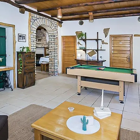 Ognjistar In The Hinterland Of Makarska Riviera Ferienhaus