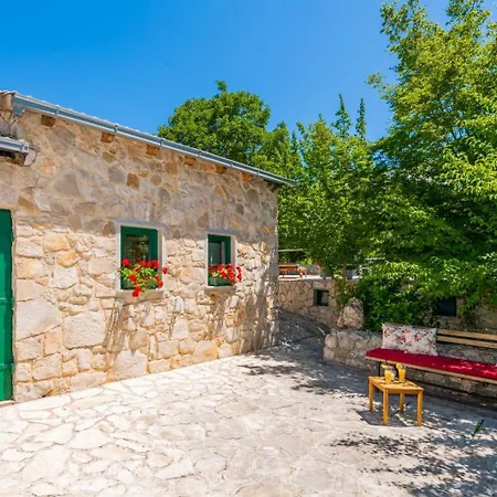Ognjistar In The Hinterland Of Makarska Riviera Zmijavci